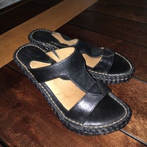 BORN REAL LEATHER WEDGES